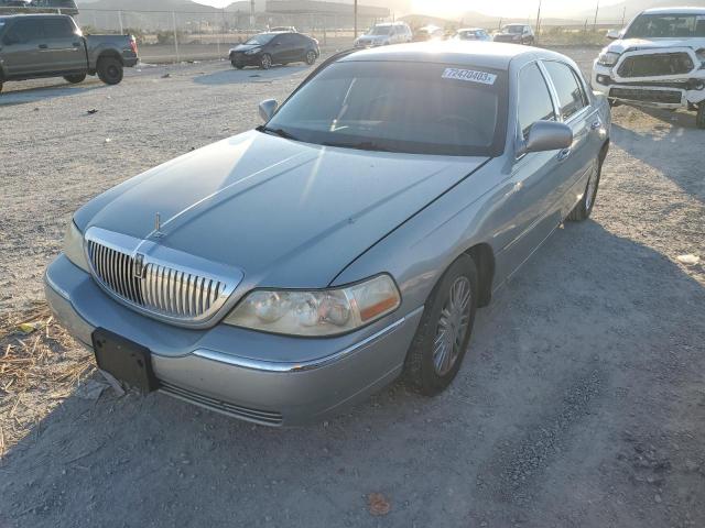 2006 Lincoln Town Car 