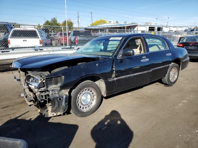 2000 Lincoln Town Car Executive