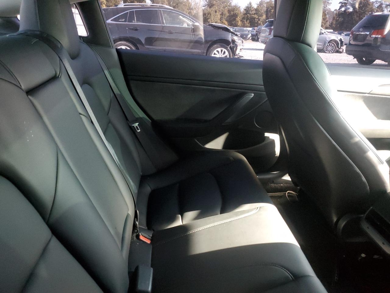 Lot #3318989324 2022 TESLA MODEL 3