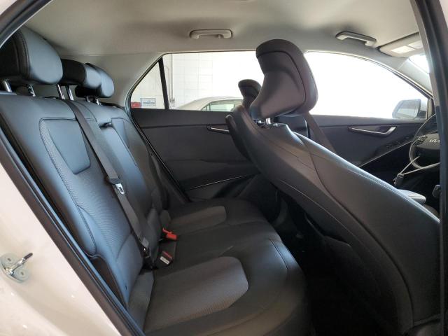 KNDCS3LF3P5065141 KIA NIRO EX