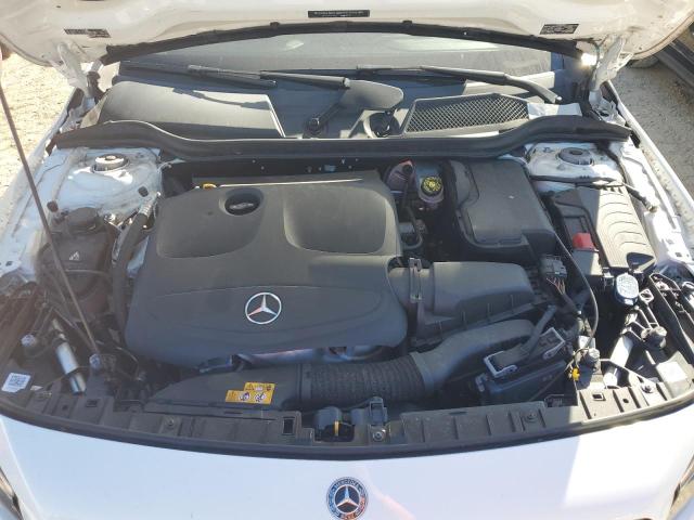 WDCTG4EB2KJ603694 Mercedes-Benz GLA 250