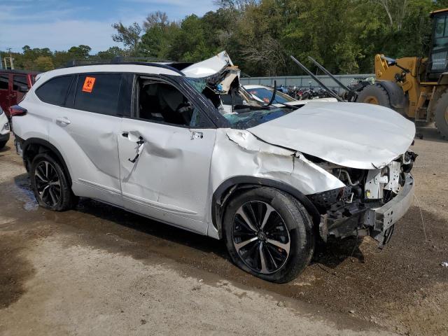 5TDLZRAH9NS122775 Toyota Highlander Xse