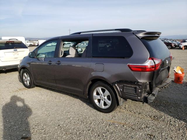 5TDKK3DC1GS713022 Toyota SIENNA LE