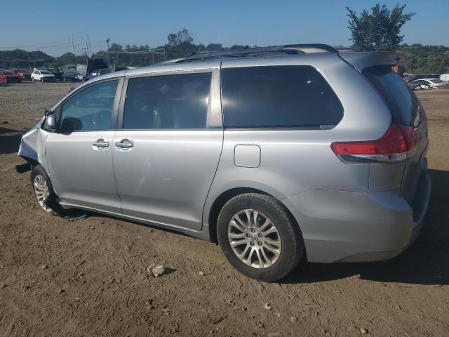 Vin: 5tdyk3dc6ds370262, lot: 70884253, toyota all models xle 20132