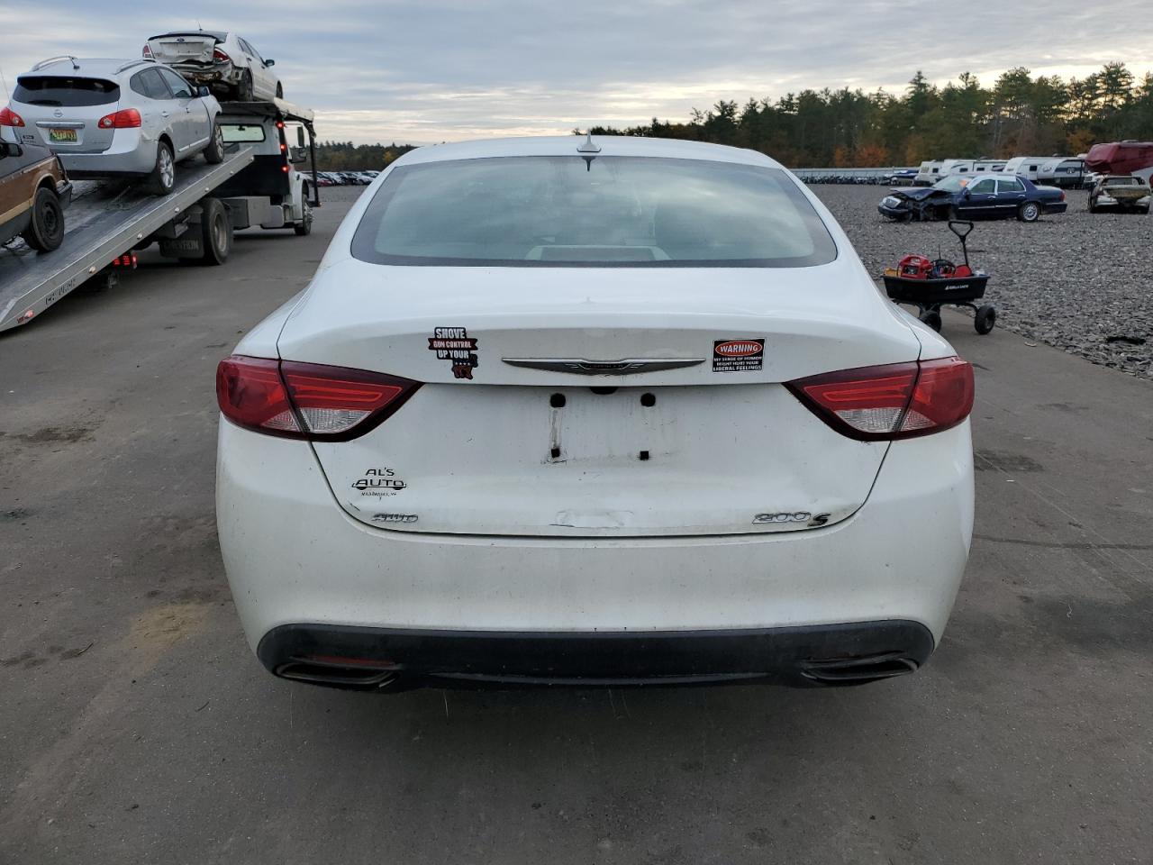 2015 Chrysler 200 S vin: 1C3CCCDG6FN630232