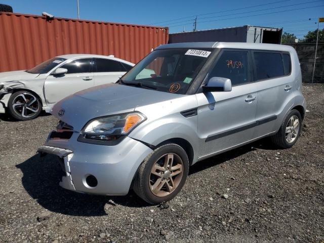 2011 Kia Soul +