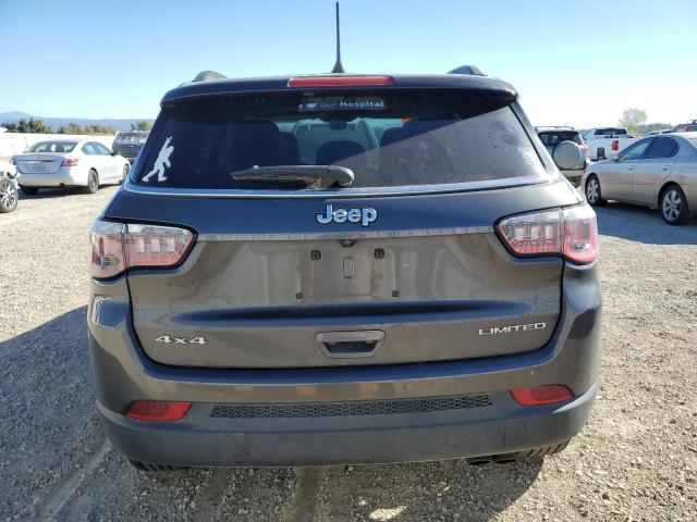 3C4NJDCB8JT354666 Jeep Compass Limited