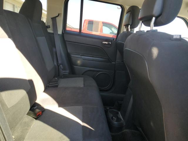 1C4NJPFA3GD649032 Jeep Patriot Latitude
