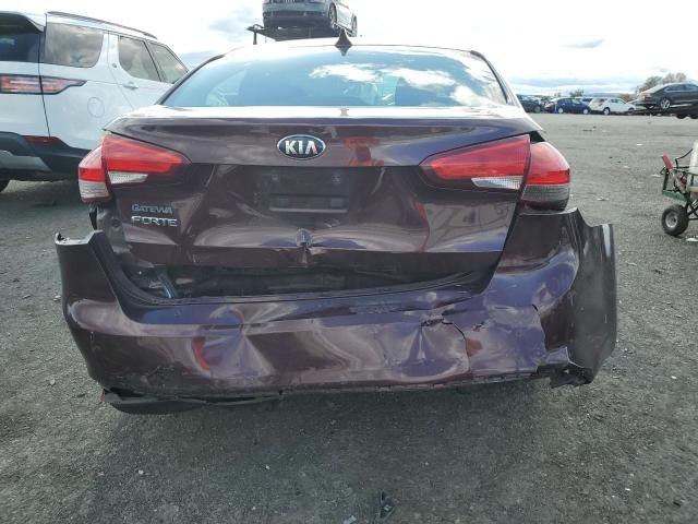 3KPFK4A77JE232319 KIA FORTE LX