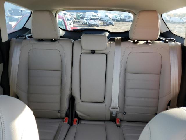 1FMCU0HD3JUD02641 Ford ESCAPE SEL