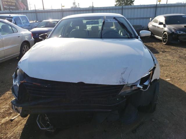 Седаны VOLKSWAGEN JETTA 2012 Белый