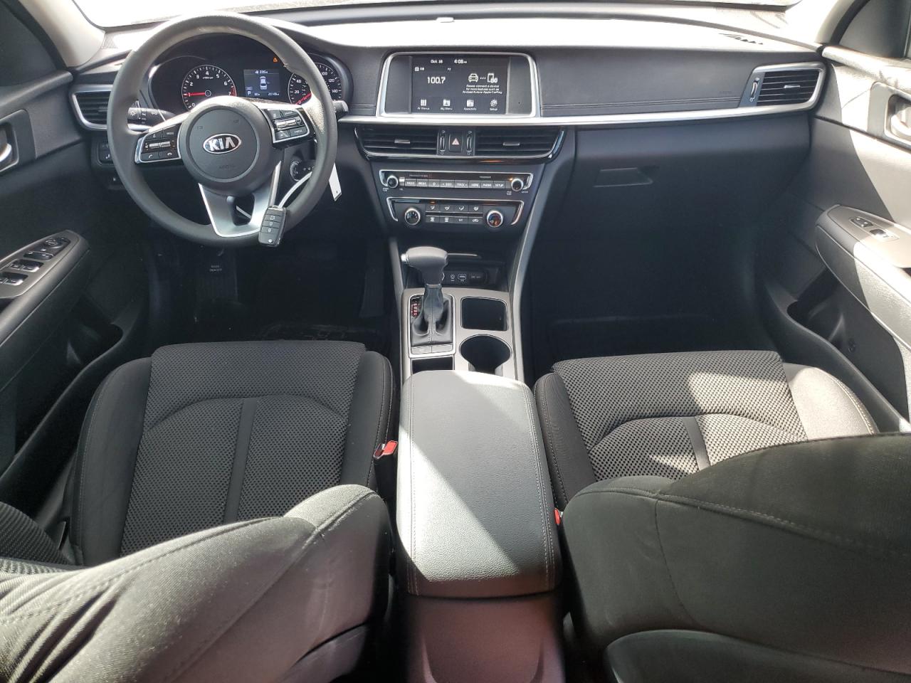 5XXGT4L35LG416132 2020 Kia Optima Lx