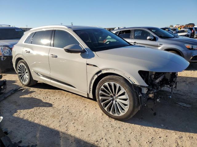 WA1VAAGE8KB024218 | 2019 Audi e-tron prestige