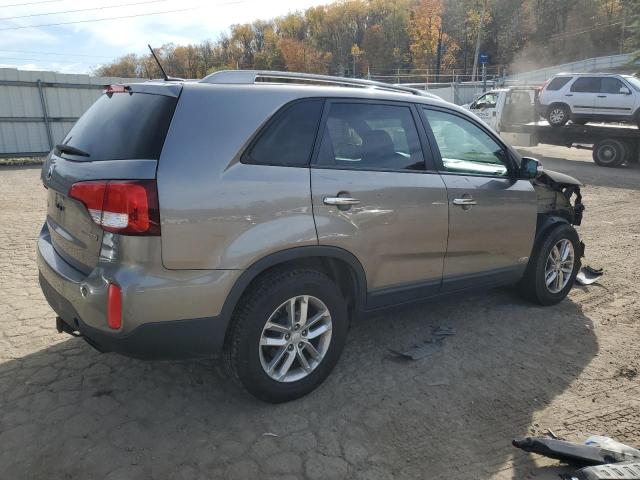 5XYKTDA71FG590411 KIA SORENTO LX