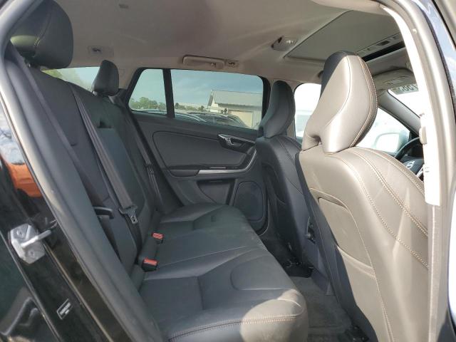 YV440MWM9J2048800 Volvo V60 Cross Country Platinum