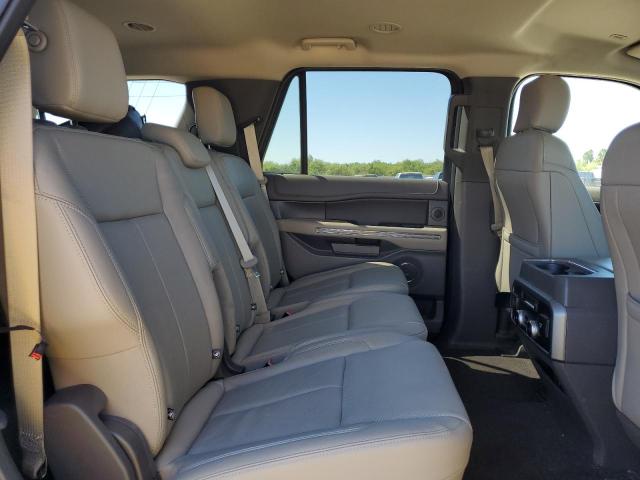 1FMJU1JT6JEA70478 Ford Expedition Xlt