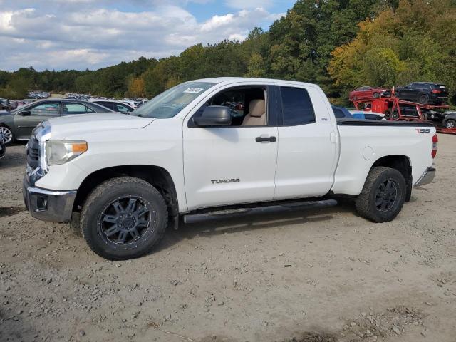 2014 Toyota Tundra 