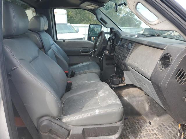 2011 Ford F250 - Image 5
