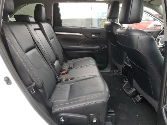 5TDJZRFH2KS607948 Toyota Highlander Se