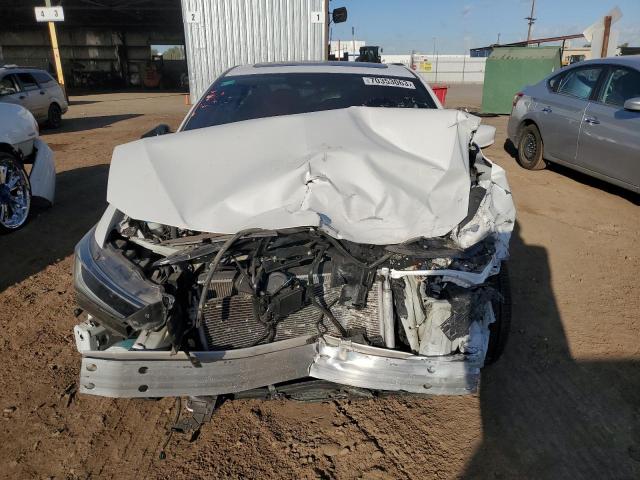 19UDE2F88NA005428 Acura ILX PREMIU 5