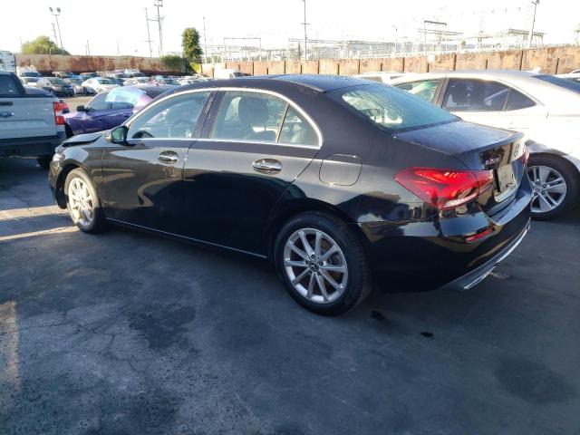 WDD3G4EB5KW002004 Mercedes-Benz A 220