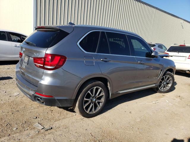 5UXKR2C35H0W43888 2017 BMW X5, photo no. 3