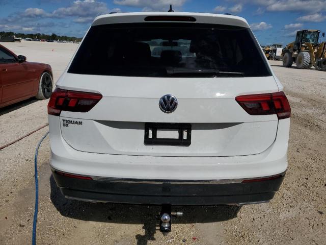 3VV3B7AX4LM047059 Volkswagen Tiguan SE 6