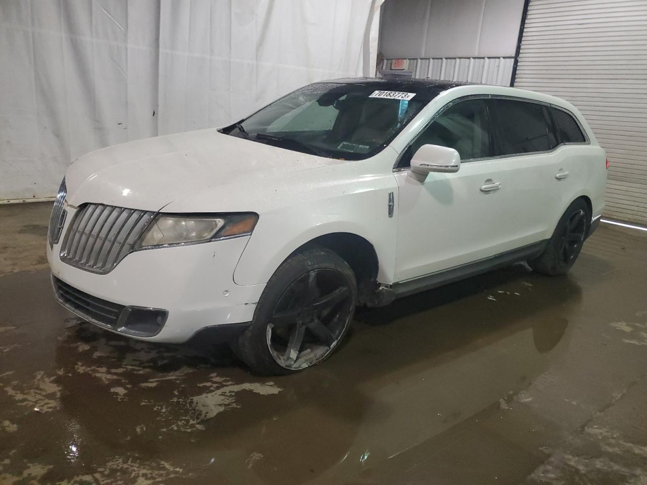 2LMHJ5AT3ABJ20851 2010 Lincoln Mkt