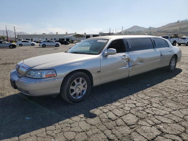 2006 Lincoln Town Car Executive