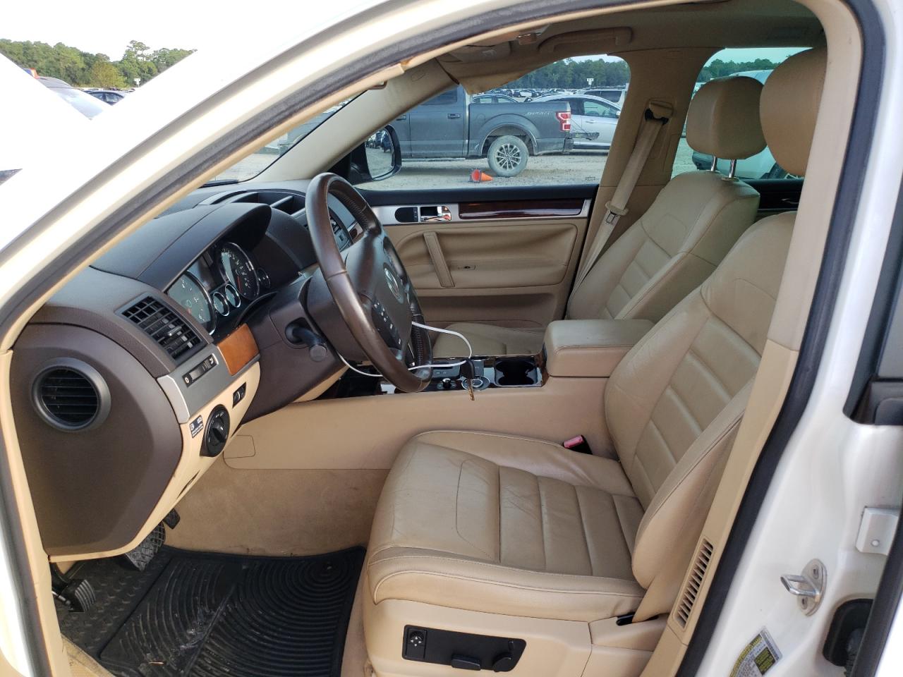 WVGFM77L89D037130 2009 Volkswagen Touareg 2 V6 Tdi