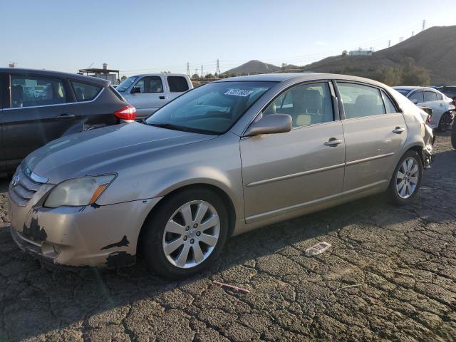 2005 Toyota Avalon XL