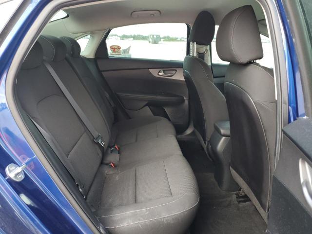 3KPF24AD6KE122742 KIA FORTE FE
