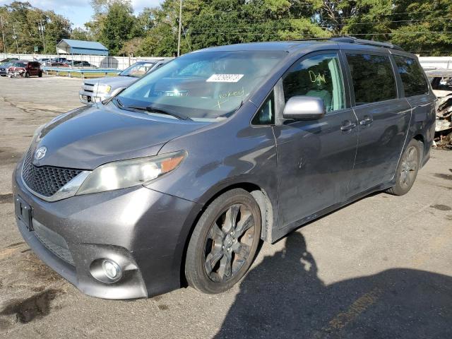 2012 Toyota Sienna 