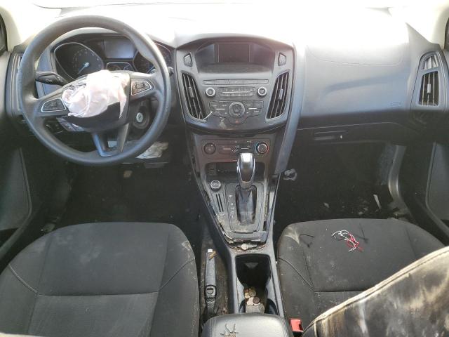1FADP3K26FL262471 Ford FOCUS SE