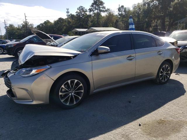 2016 Toyota Avalon XLE