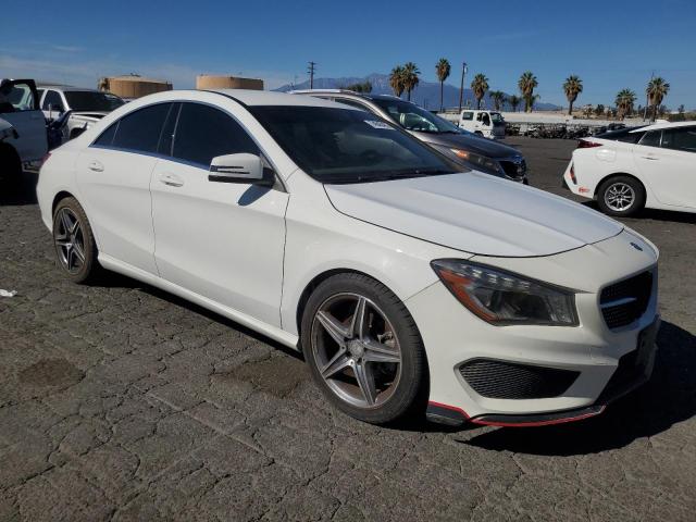 WDDSJ4EB7KN720298 Mercedes-Benz CLA 250
