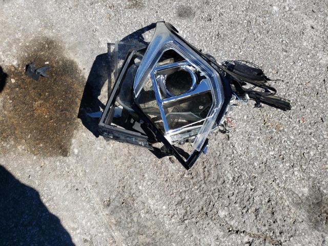 1GKS2BKC7JR269524 GMC YUKON SLT