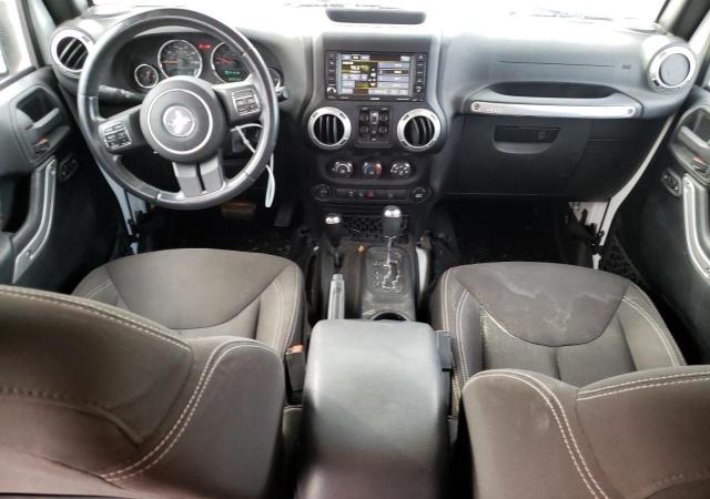1C4BJWEG9FL687050 Jeep Wrangler Unlimited Sahara