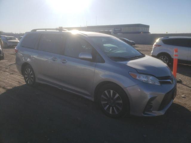 5TDJZ3DC6JS199277 | 2018 TOYOTA SIENNA LE