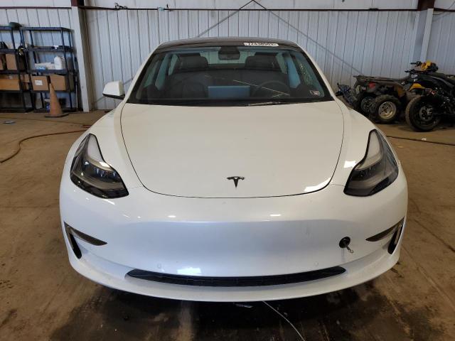 5YJ3E1EB0NF331457 Tesla MODEL 3