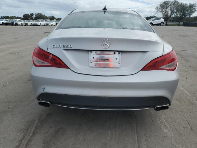 WDDSJ4EB2FN228963 Mercedes-Benz CLA 250