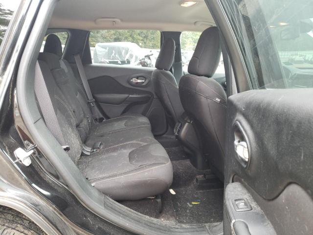 1C4PJMCB1GW366508 Jeep Cherokee Latitude