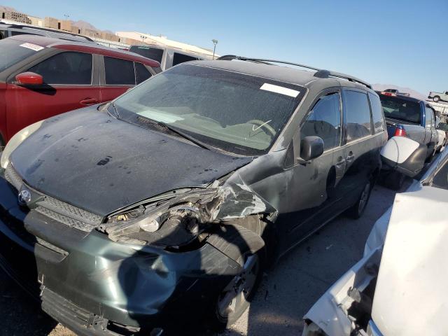 2004 Toyota Sienna CE