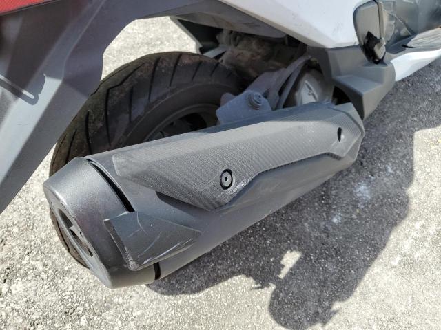 2018 SUZUKI AN400 A JS1DU11E0J2100072
