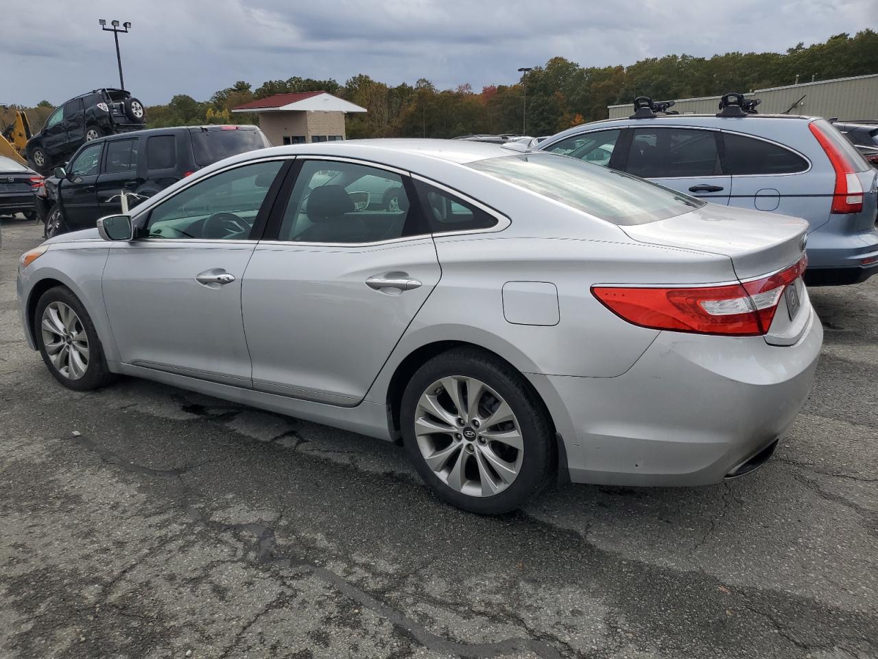 KMHFH4JG4EA370435 2014 Hyundai Azera Gls