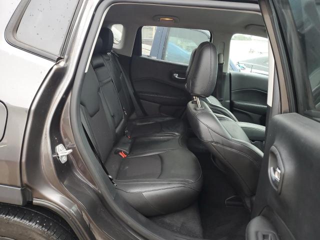3C4NJCBB7KT636892 Jeep Compass Latitude