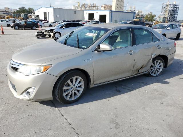 2014 Toyota Camry Hybrid 