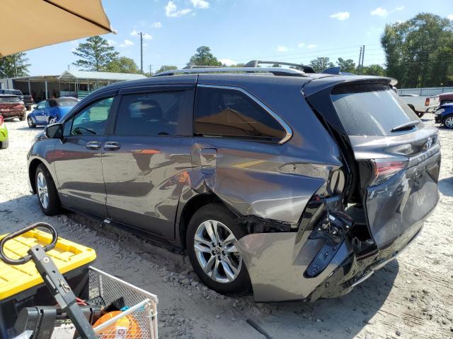 5TDZRKECXMS007729 2021 TOYOTA SIENNA, photo no. 2