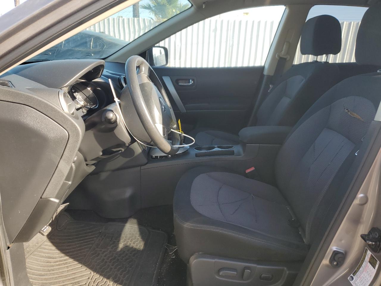 JN8AS5MT4BW574637 2011 Nissan Rogue S