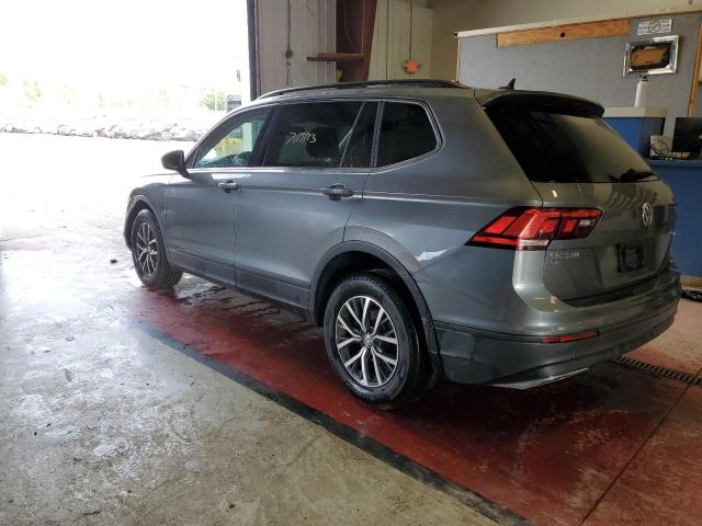 3VV2B7AX0KM057632 Volkswagen Tiguan SE 2